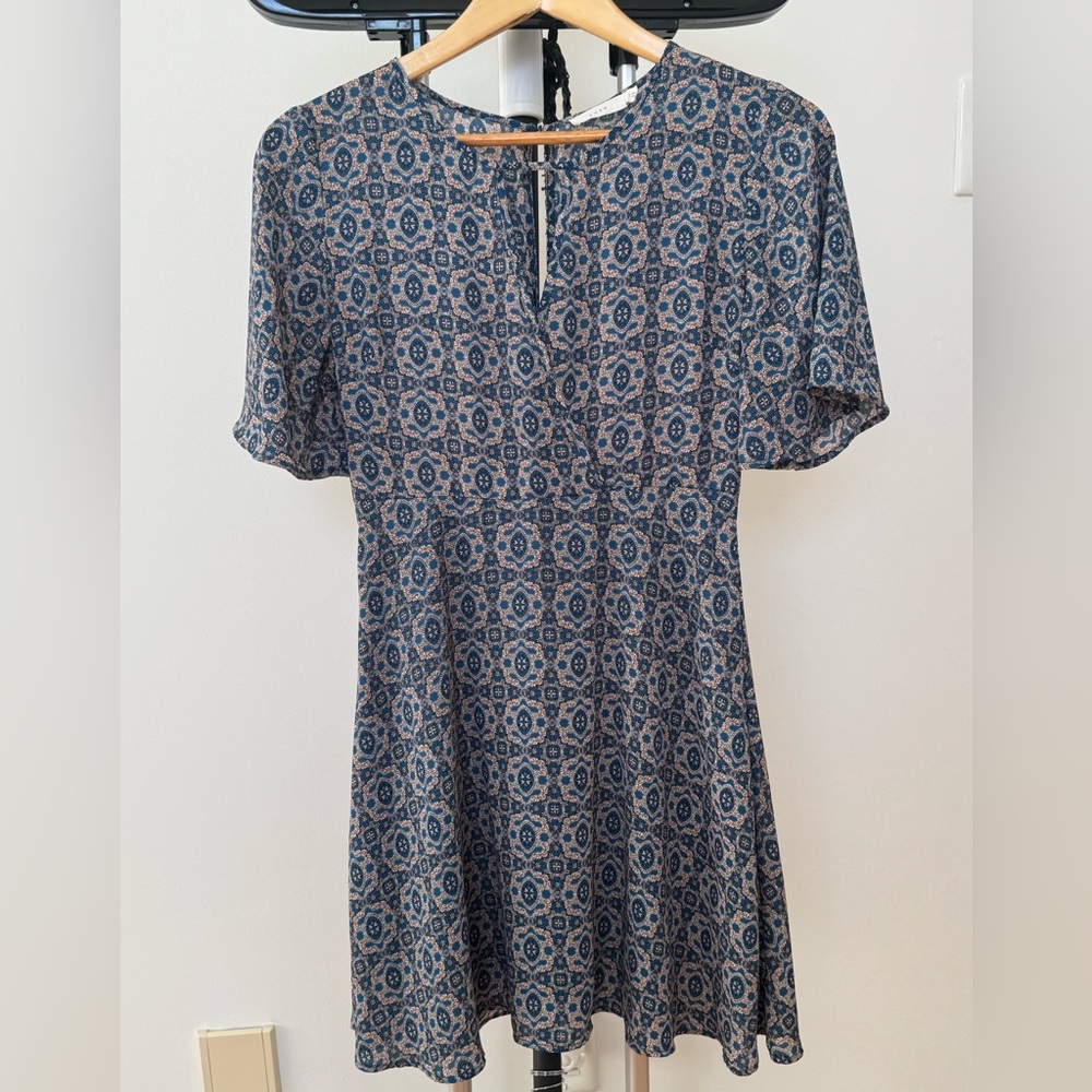 Women’s Summer Dress- Blue Floral - S (used)